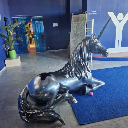 Levensgrote unicorn zilver