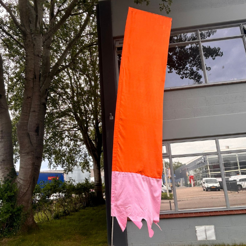 Vlag Oranje Drip “ex voet”